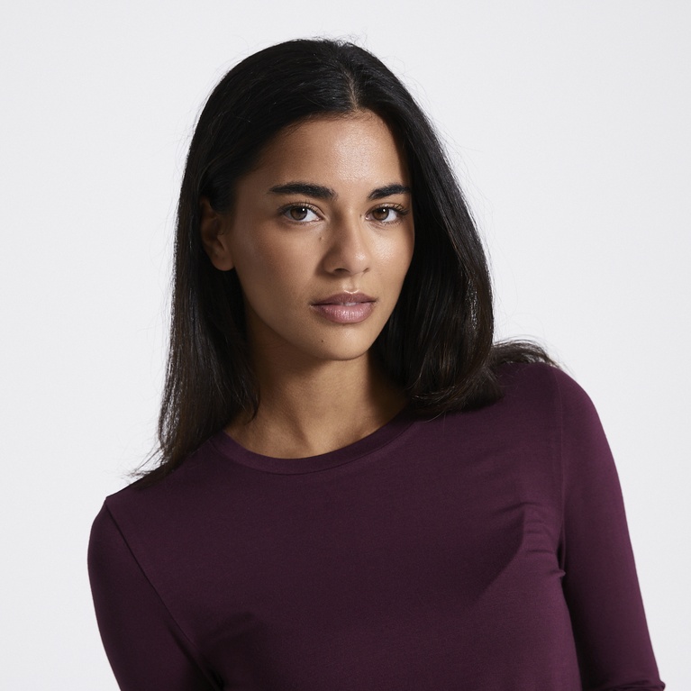 Soft feel top "Edda" Plum